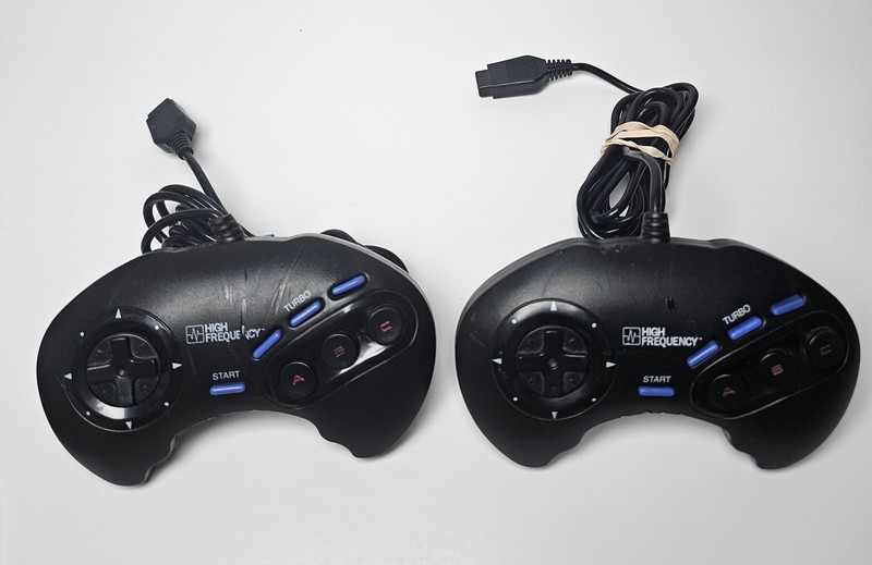 Sega Genesis Model 2 Console MK-1631 w/ Xmen, Jurassic Park & 2 Controllers gallery