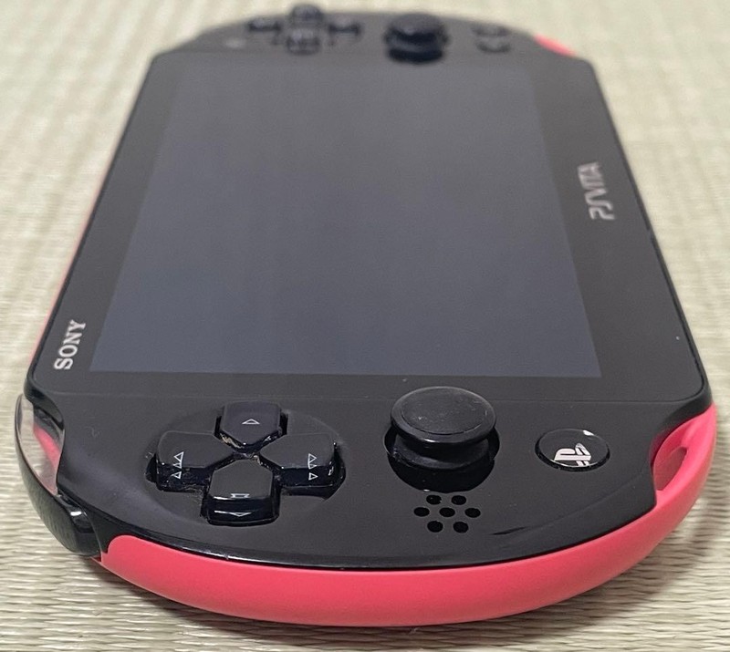 Sony PSVita pch2000 Pink Black shipping gallery