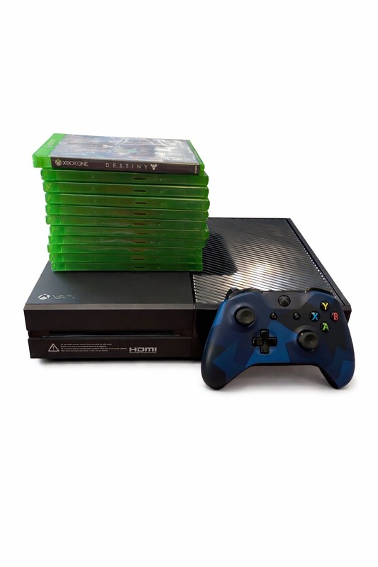 Xbox One Console Bundle – Controller + 10 Games – Tested Working – No Cords