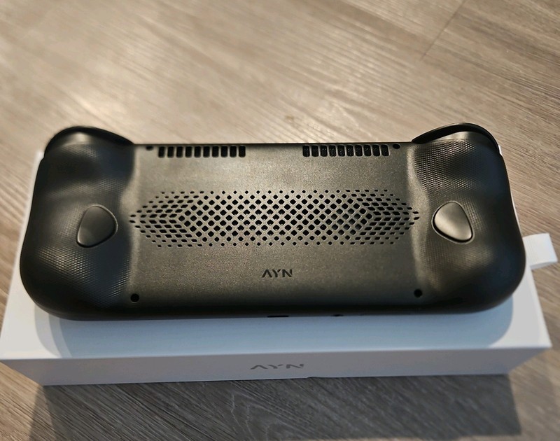 Ayn Odin 3 Max 16GB + 512GB UFS 4.0! + TPU Shell gallery