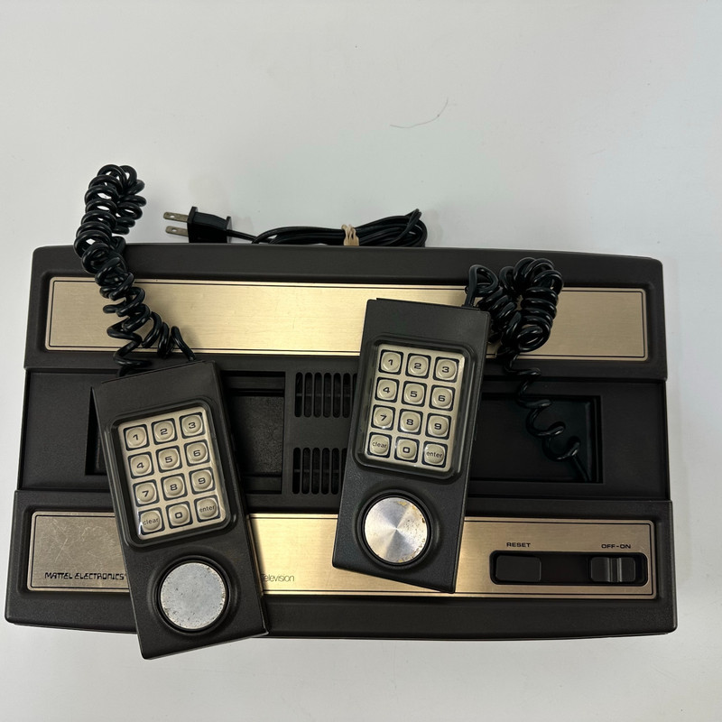 Mattel Electronics Intellivision Master Component Tested Working CIB gallery