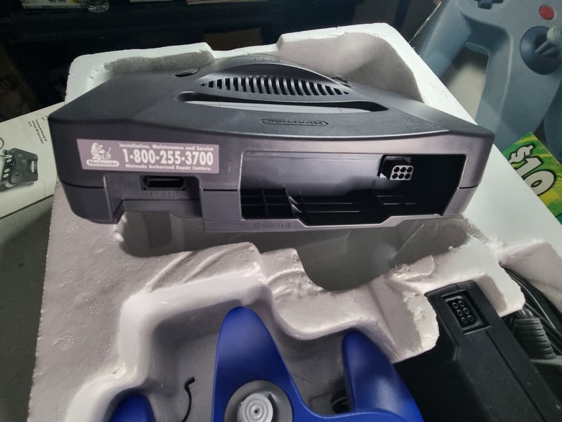 Nintendo 64 Console Original in Box 1996 N64 With Manual Oem All gallery