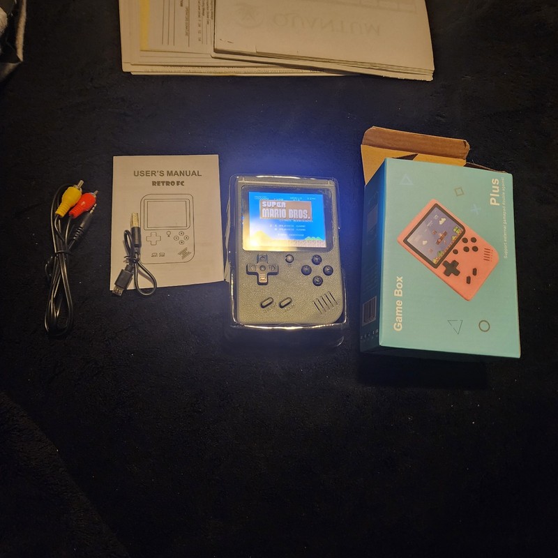 Retro Game Box 400 in 1 Plus Handheld Gamepad – New in Box Portable Console
