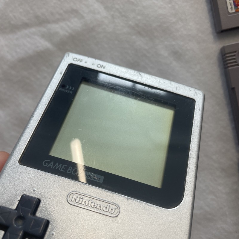 Nintendo Game Boy Pocket Silver + 6 Games (Mario, Tetris, Pacman) – Tested gallery