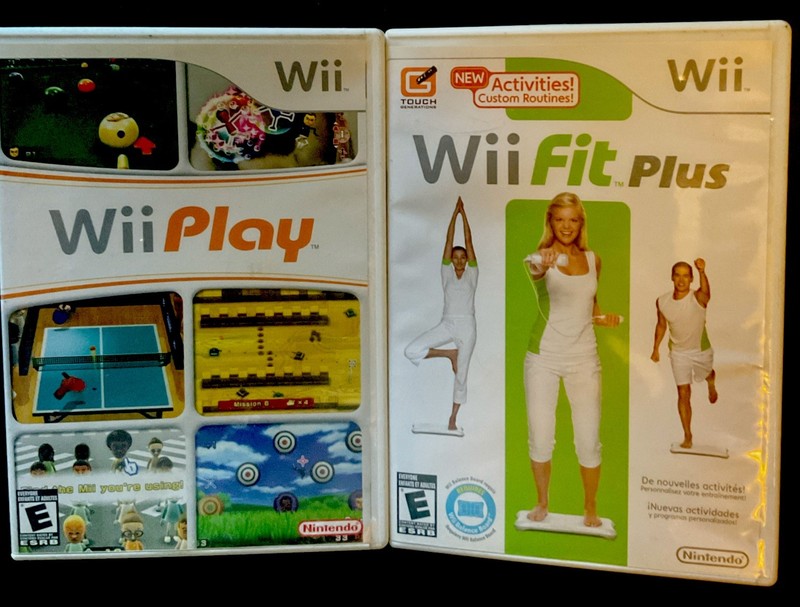 Nintendo Wii Console Bundle With Balance Board, 9 Games See Lost Below gallery