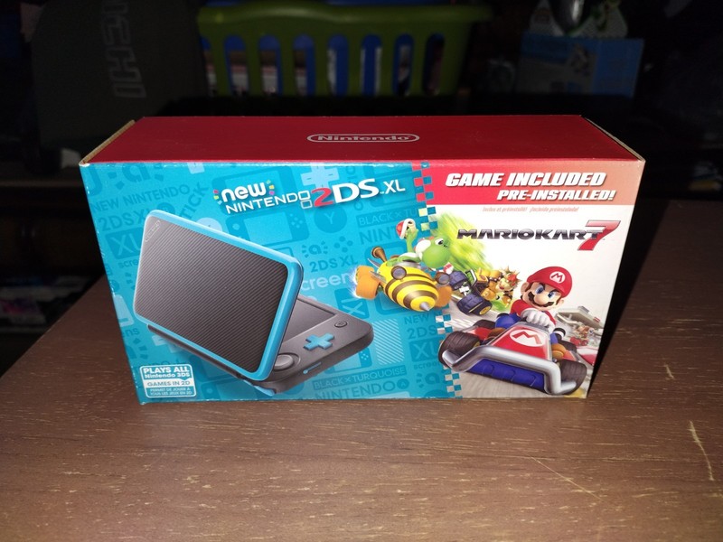 New Nintendo 2DS XL Black/Turquoise With Mario Kart 7 Pre-installed – Brand New