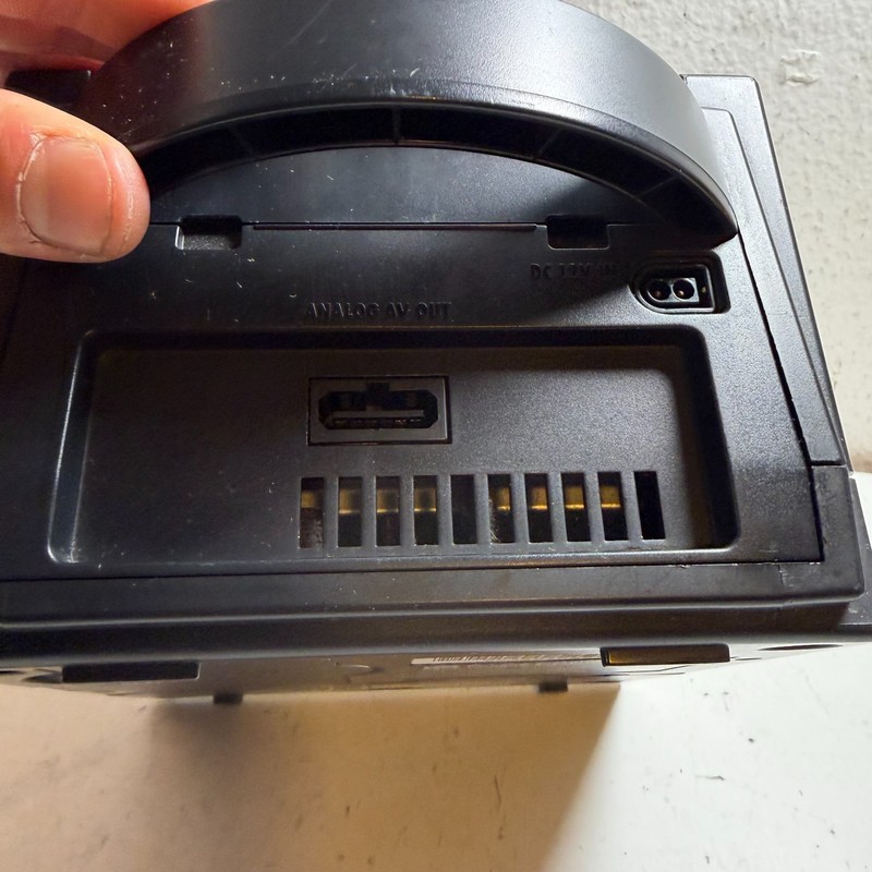Nintendo GameCube DOL-101 Black 480p 128-bit Video Game Console - For Parts gallery