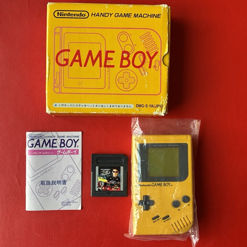 Original Nintendo Gameboy (Yellow) DMG-S-YA - Boxed w/ Matching Serial # gallery