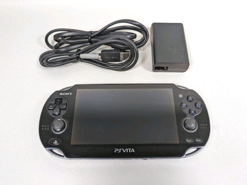 SONY PS Vita PCH-1000 Black Wi-Fi Model used 8GB memory from japan