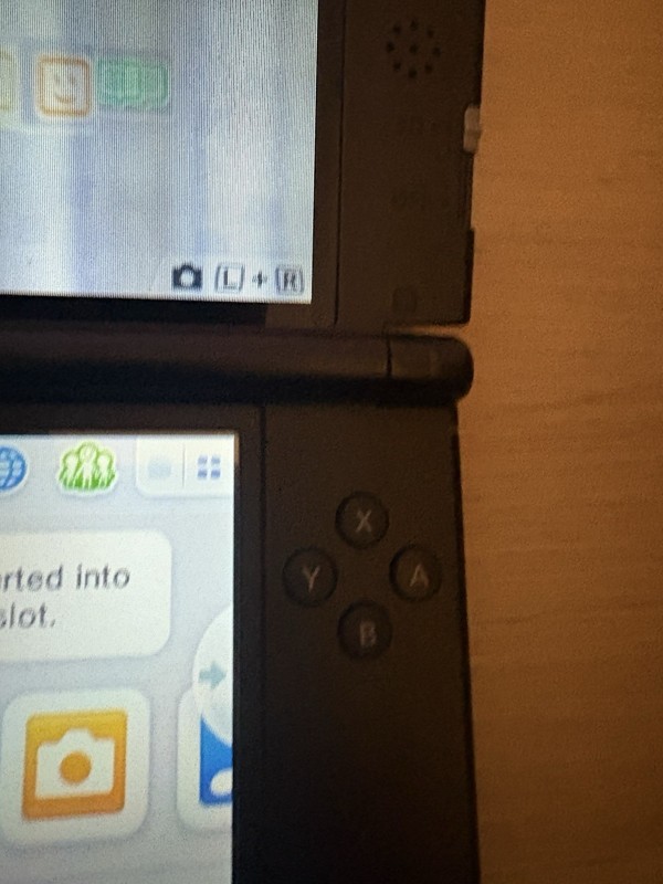 Nintendo 3DS XL 4GB Handheld Gaming System With 16 Games- Christmas Bundle gallery