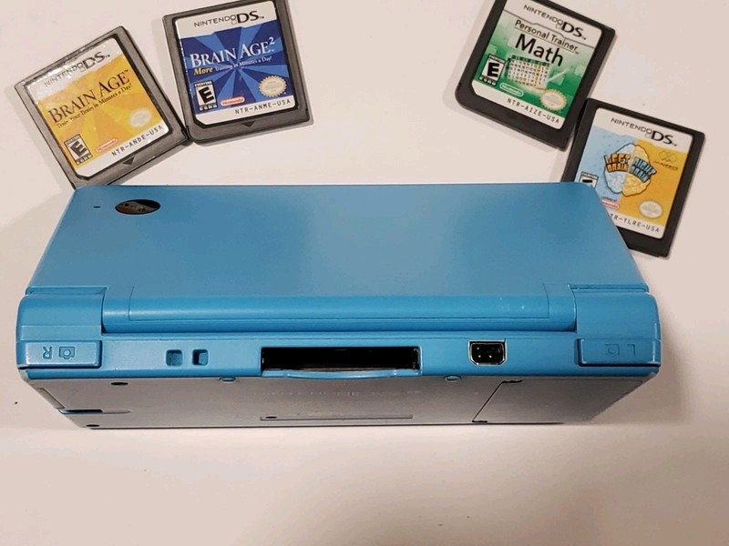 Nintendo DSi Blue Console Bundle + 5 Games & New 22-in-1 Accessory Kit (Tested) gallery