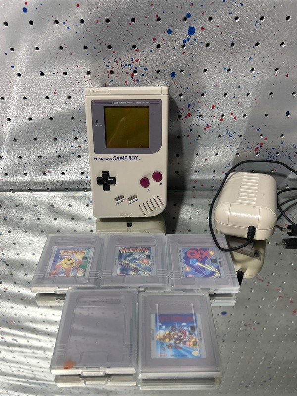 Nintendo Game Boy DMG-01 Gray Handheld With Games And More Tested