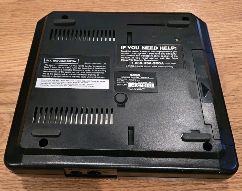 Original Sega Genesis System Model 2 Console Complete With Virtual Bart Game OEM gallery