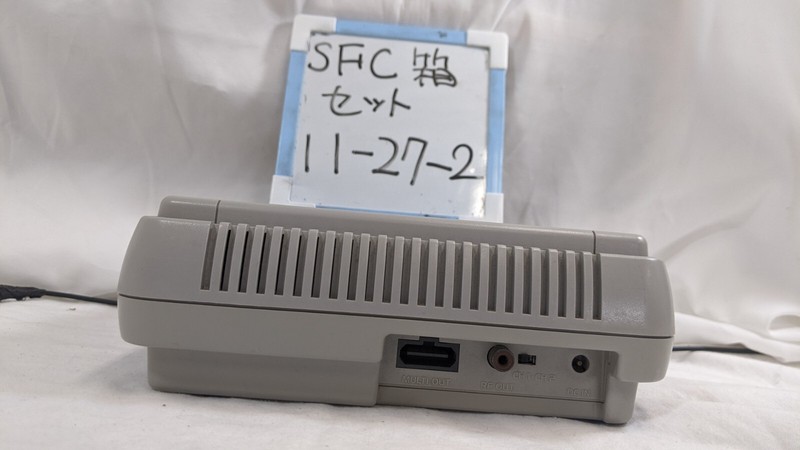 Nintendo Super Famicon SNES Console complete in Box excellent Condition 11-27-2 gallery