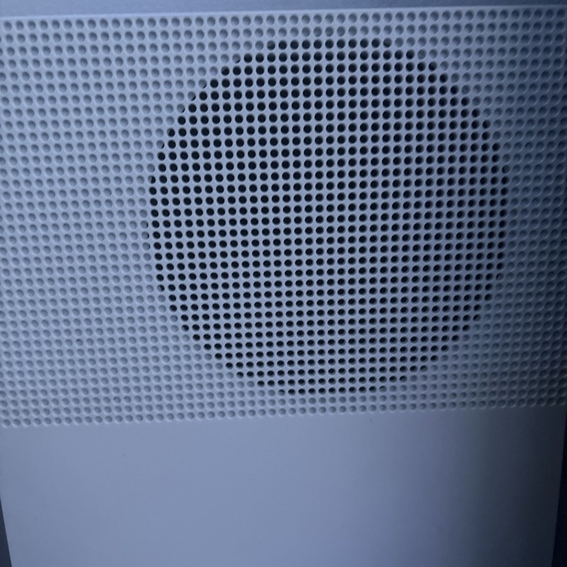 Microsoft Xbox One S 1TB Console – White, Used Good Condtion