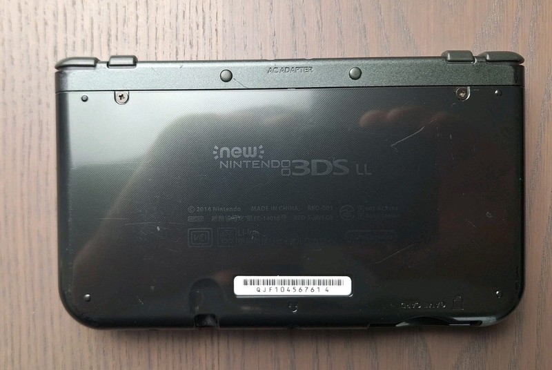 New Nintendo 3DS XL Metallic Black | Charger 32GB SD Card | REGION FREE TOP IPS gallery