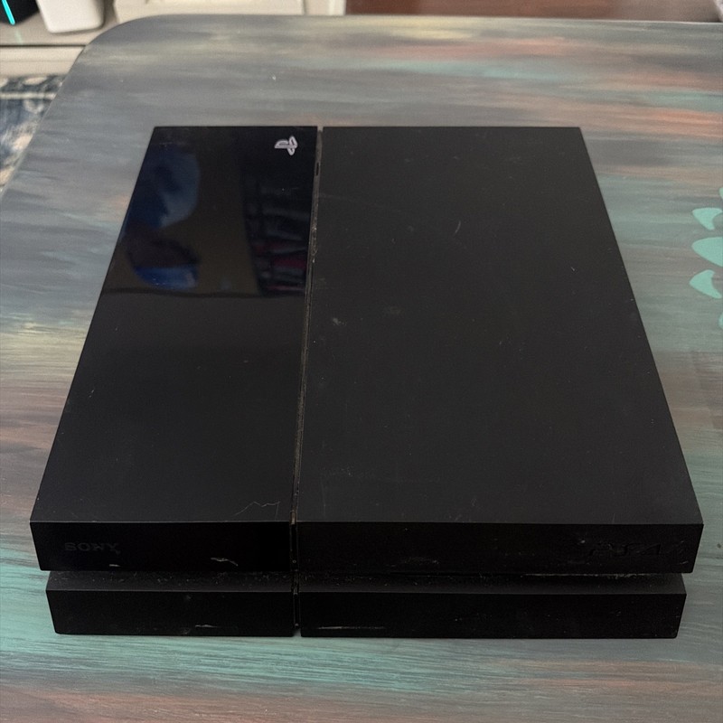 Sony PlayStation 4 PS4 Original 500GB Black Console Only