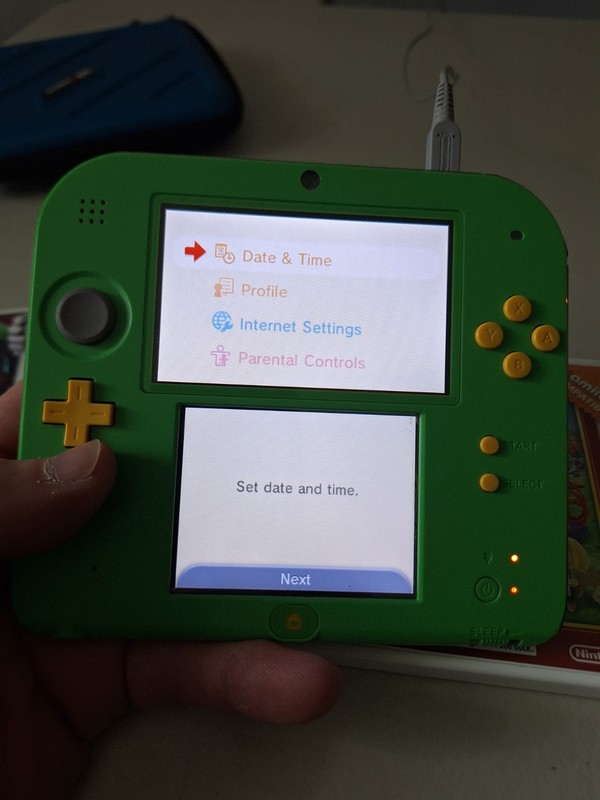 Nintendo 2DS Legend of Zelda Ocarina of Time 3D Green Console w/ Box gallery