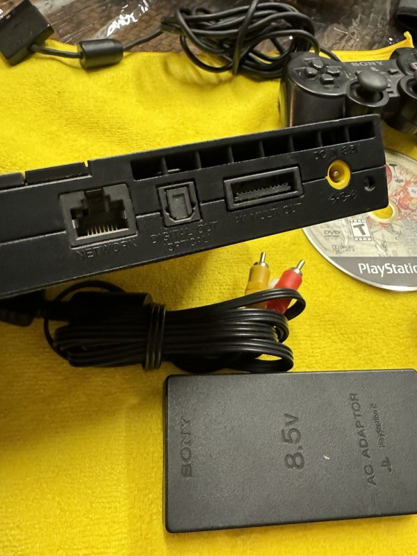 Sony PlayStation 2 (SCPH-75001) Slim Console, Tested With Acc And Games. Clean! gallery