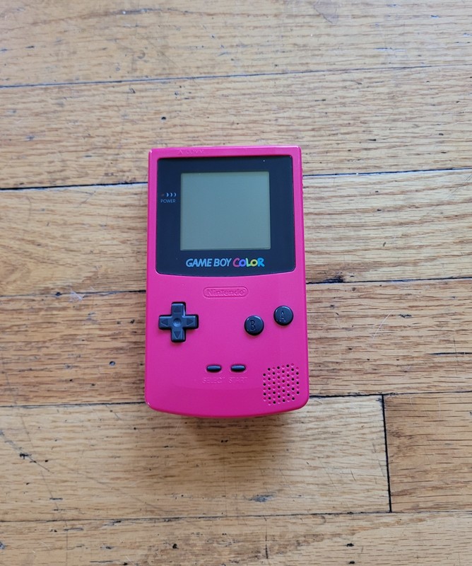 Nintendo GameBoy Color – Berry Handheld System CGB-001 – Authentic – Tested!