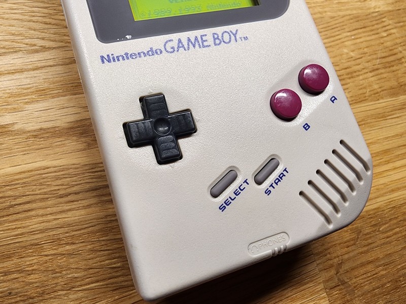 Nintendo Game Boy DMG Handheld Authentic RESTORED + Glass Screen & Tetris 2! gallery