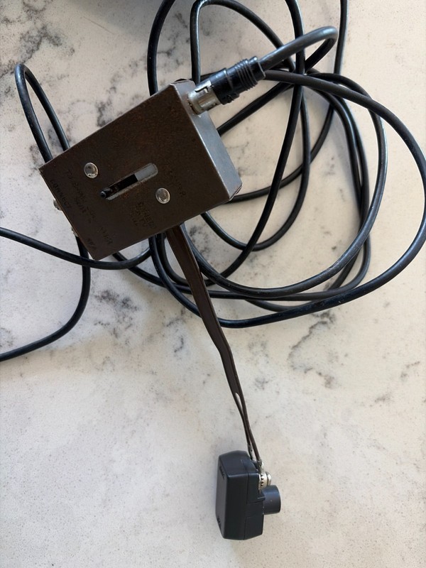 Atari CX-2600 Video Game Console 2 Joysticks RF Coax Connector 16 Games UNTESTED gallery