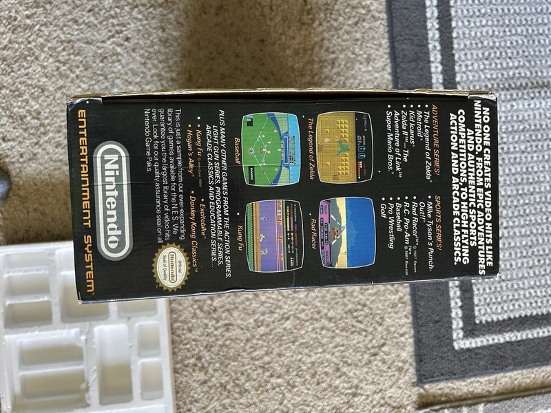Nintendo NES Action Set Console w/ Box, Light Gun gallery