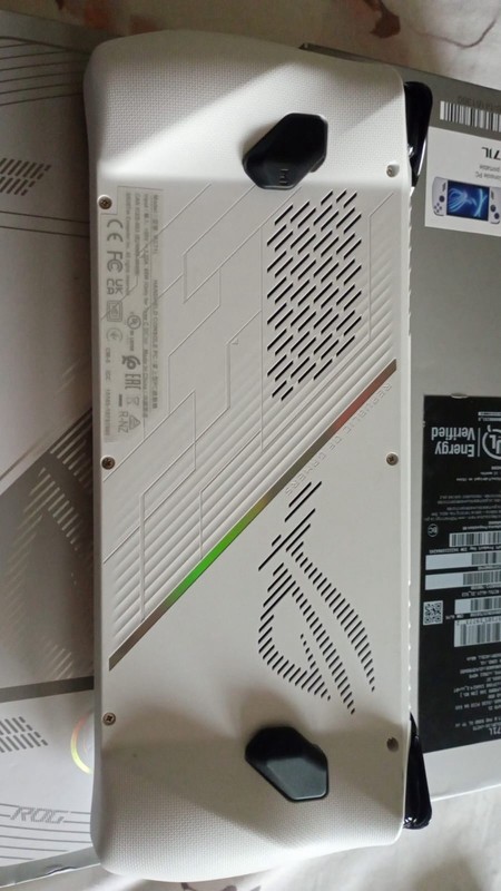 ASUS ROG Ally RC71L-ALLY.Z1_512 512GB White PC Handheld w/ Charger & Box gallery