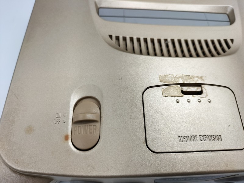 Nintendo 64 N64 Gold Console NUS-001 | Tested, NTSC-U/C ,NTSC-J with Controller gallery
