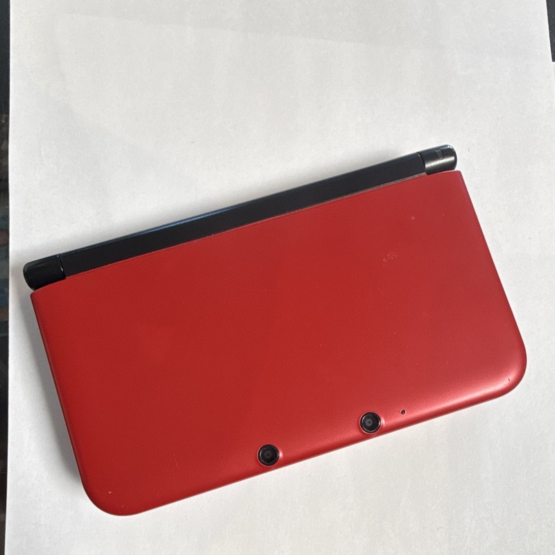 Nintendo 3DS XL Red & Black Handheld Console Wi-Fi 3D w charger (needs stylus) gallery