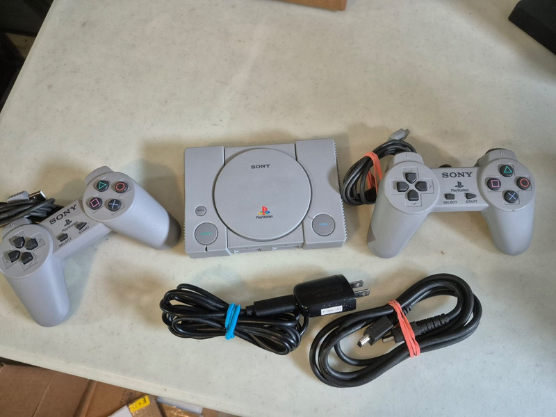 Sony PlayStation PS1 Classic Mini Console, 20 Games Built In SCPH-1000R Working