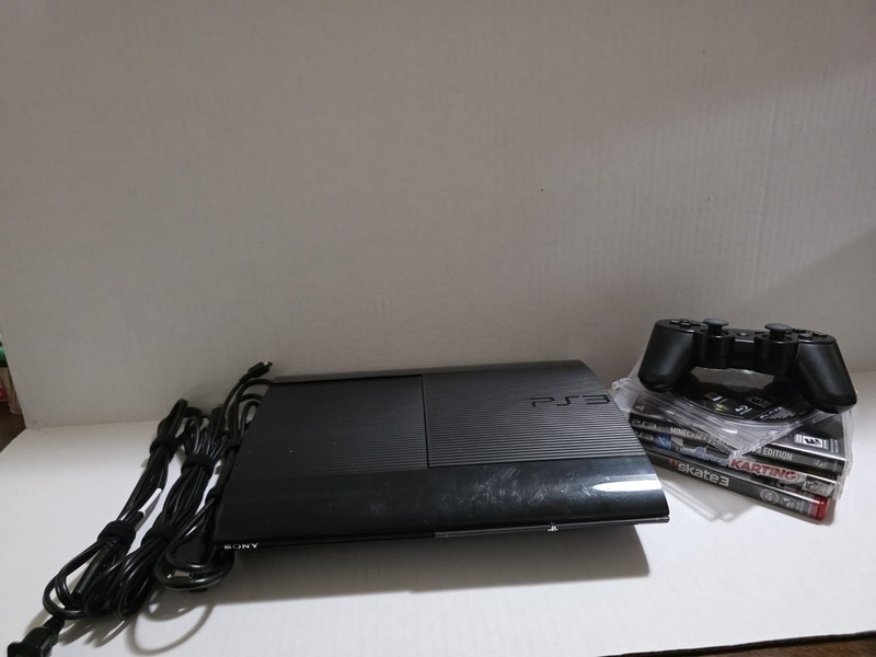 Sony PlayStation 3 500GB Super Slim Black Console CECH-4001C with Games Bundle