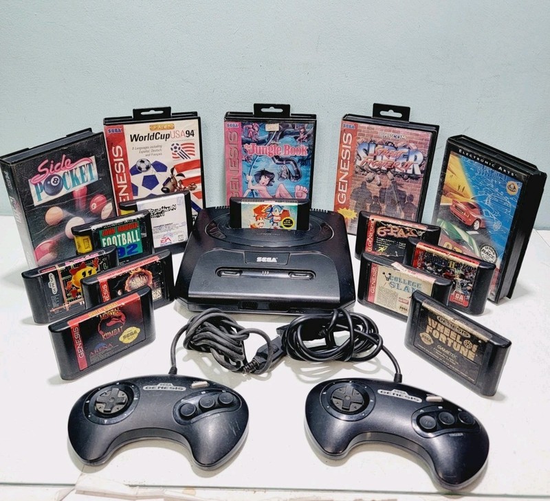 Sega Genesis Console Bundle With 2 Controllers and 15 Games