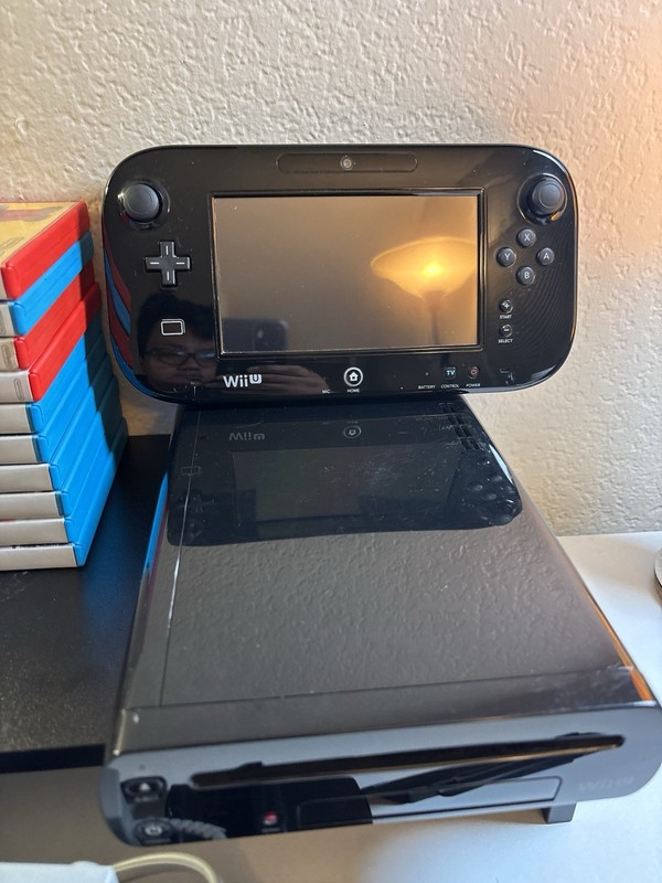 Nintendo Wii 32GB Home Console Bundle Black W/ Gamepad & 10 Games Tested & Works gallery