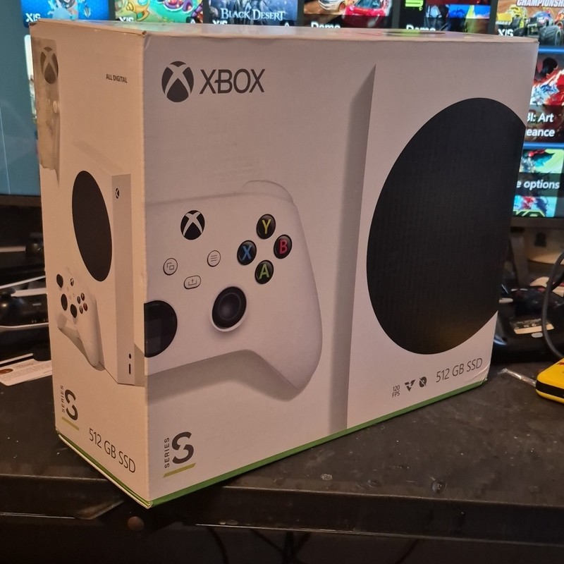 Xbox Series S White ****Box ONLY**** gallery