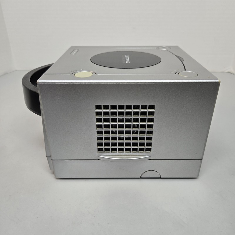 Nintendo GameCube Platinum Silver DOL-001 USA | Console Only - Tested gallery