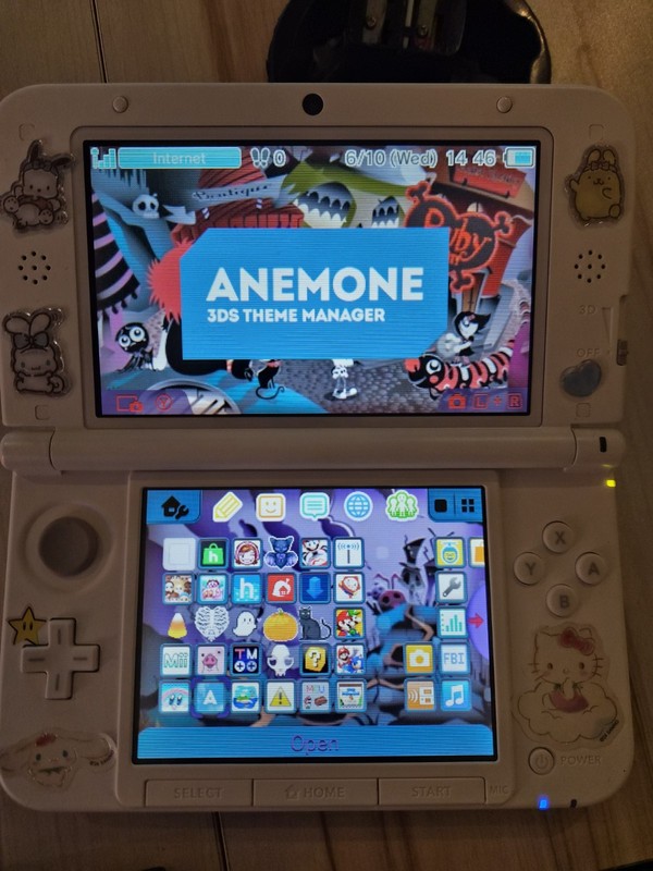 Nintendo 3DS LL SPR-001 Blue/White Console w/ Orange Mario Case & 4 DS Games gallery