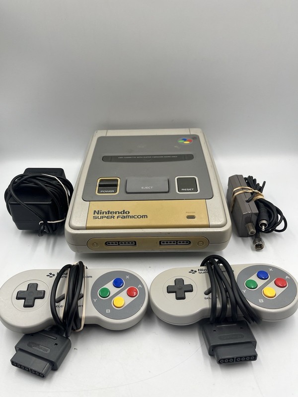 Super Famicom Console SHVC-001 Japan Tested and Working 2 Controllers + Cords