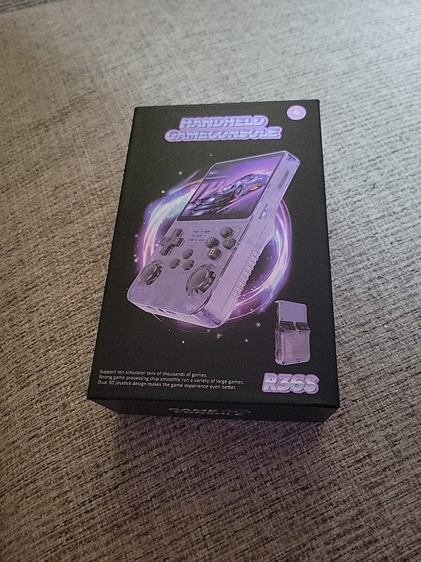 R36s Portable Retro Handheld 3.5 Inch Screen 1500 Games