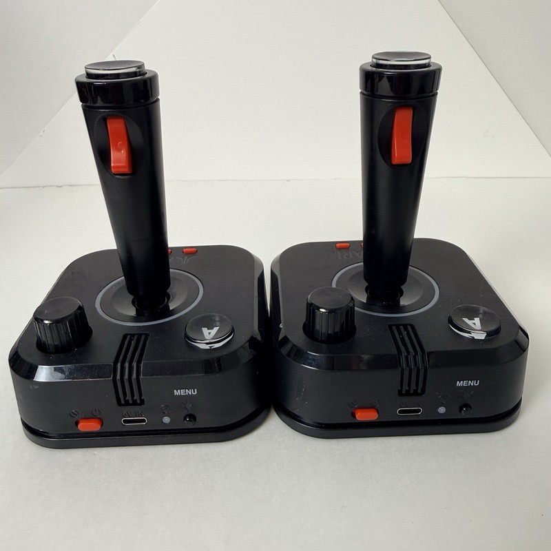Atari My Arcade Gamestation Pro DGUNL_7012 Gaming Console & 2 Controllers Works gallery