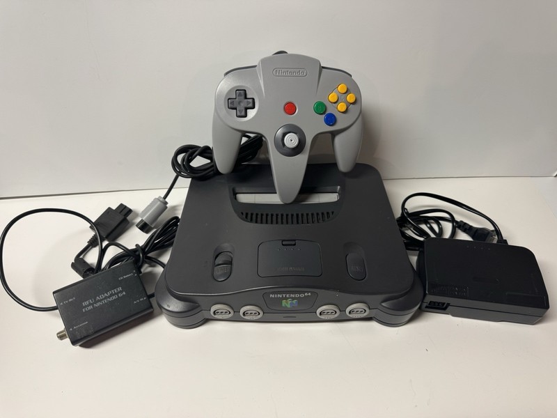 Nintendo 64 N64 Console NUS-001 1 OEM Controllers W/ Cords Tested Working