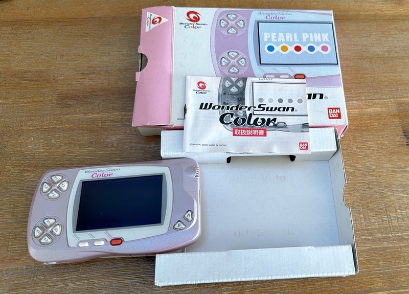 Bandai Wonderswan & Wonderswan Color CIB With Games set gallery