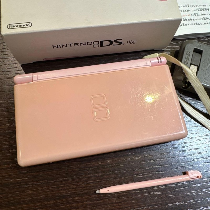 Nintendo DS Lite Noble Pink Console Charger Stylus Tested Region Free Japan gallery