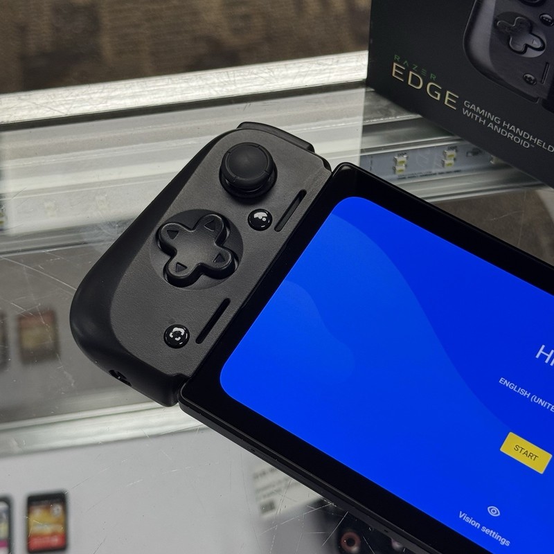 Razer Edge Handheld Gaming Tablet WiFi Razer V2 Pro Kishi Controllers W/ Box gallery
