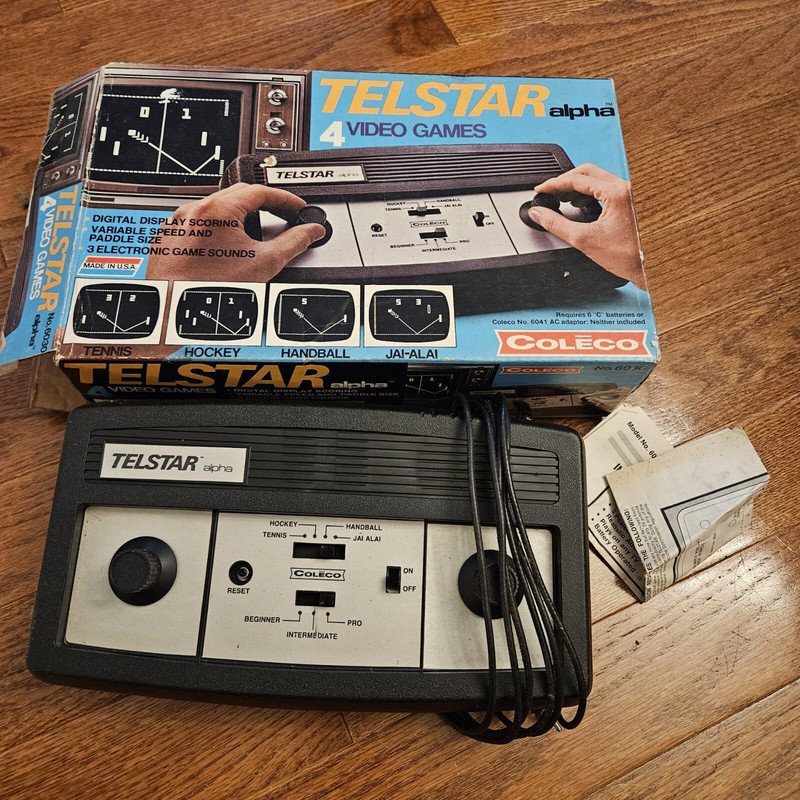 Vintage 1977 Coleco Telstar Alpha Video Console UNTESTED w box, instructions
