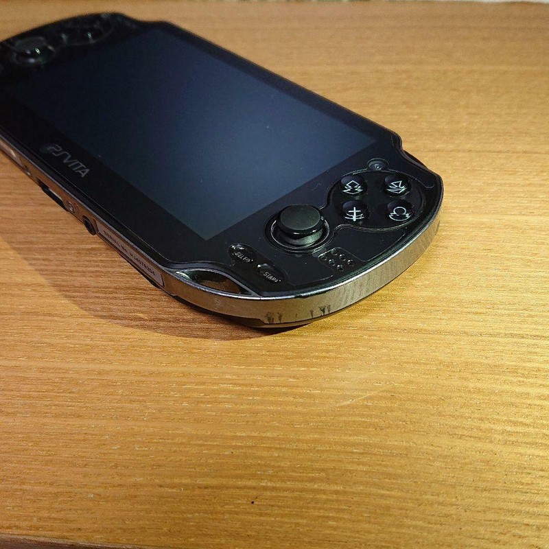 Playstation vita 3G/Wi-Fi model CRISTAL BLACK PCH-1100 only console LTD gallery