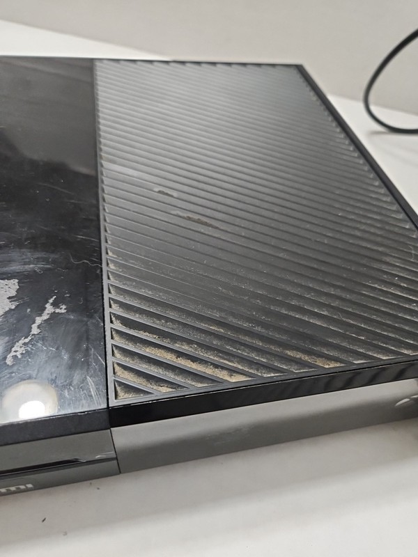 Broken Microsoft Xbox One 500GB Console 1540 Bad Disc Drive & HDMI gallery