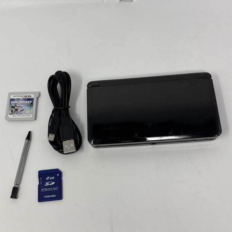 Nintendo 3DS Cosmo Black Handheld Console System CTR-001 Tested Stylus Cable 2GB