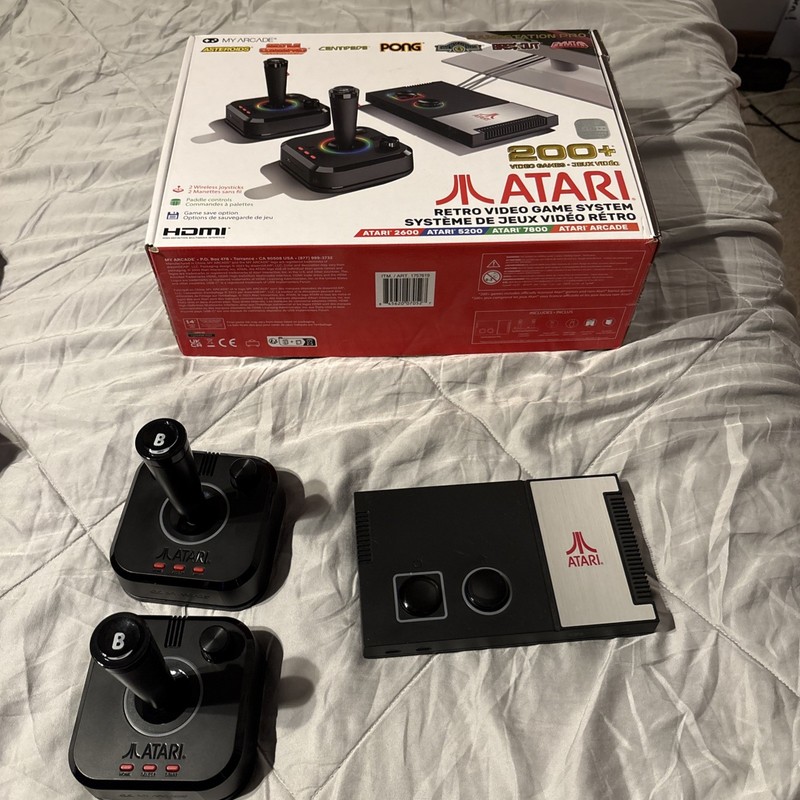 My Arcade Atari GameStation Pro HDMI Console Games 7000 – 2 Wireless Controllers