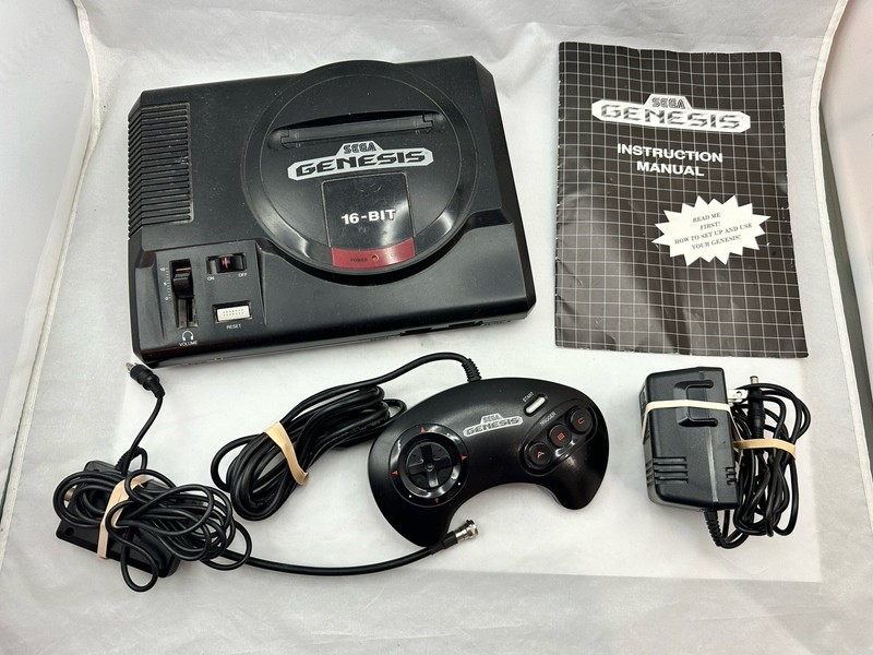 SEGA GENESIS Console MK-1601 System Powers On, RF Adapter w/Manual – Untested